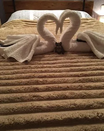 לינה וארוחת בוקר Verano